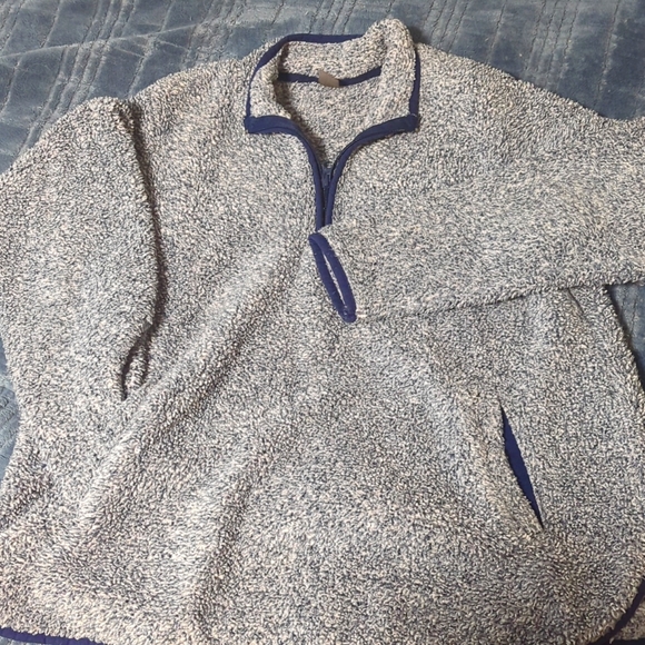 L St John's Bay Active Pullover - Picture 3 of 3